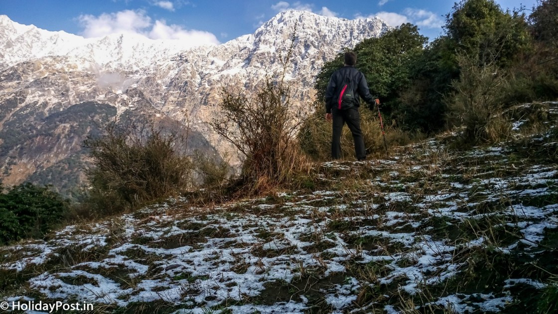 Trek to Oat Trek at Lunta Valley Dharamshala