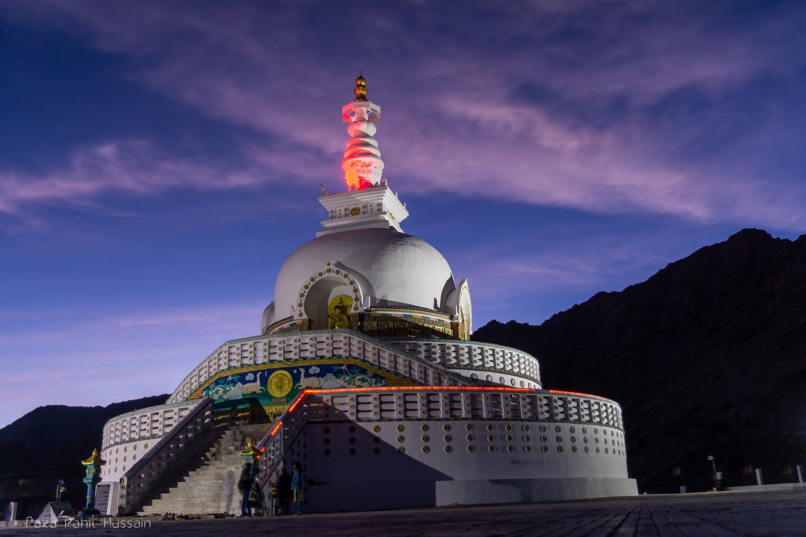 Shanti Stupa, Leh