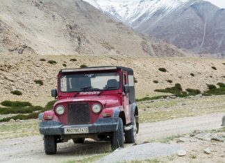 Ladakh: Srinagar-Leh-Manali Circuit Road Trip Route Thar at Keylong Route