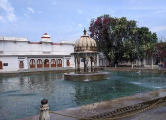 The Most Instagrammable Spots in Udaipur Saheliyon Ki Badi
