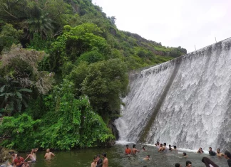 Shivalik Dam Udaipur – Cliff Jumping, Hiking, Waterfall Shivalik Dam Udaipur